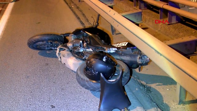 D-100'de bariyerlere çarpan motosiklet sürücüsü hayatını kaybetti