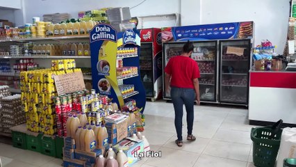 planearon hacer un compartir  pero a ultima hora una de las chicas hizo esto