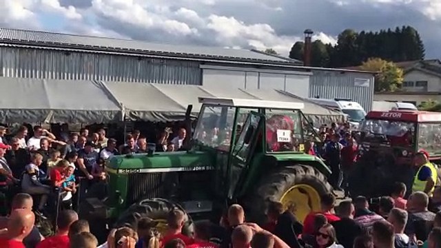 Zetor 7245 vs John deere 3350 (1)