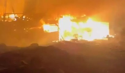 2 katlı prefabrik evde yangın; 1 ölü