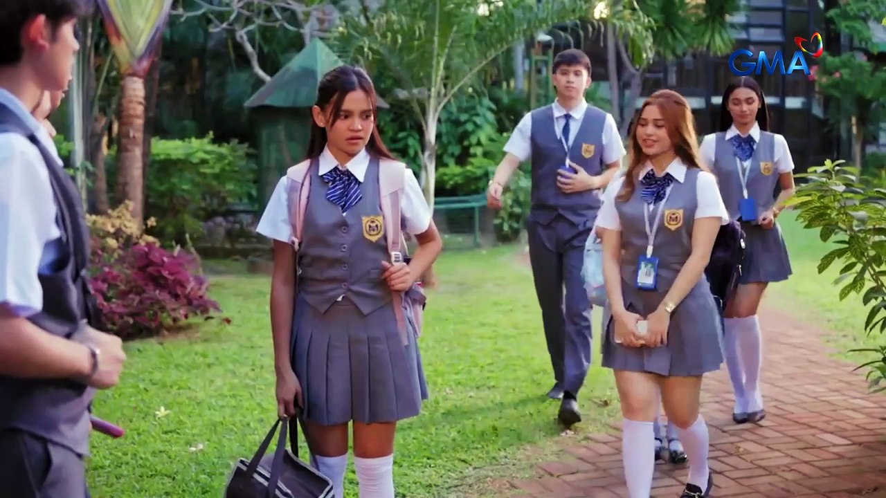 Livvy, may galit sa kanyang mga kaibigan! (Episode 1 - Part 3/5) | MAKA