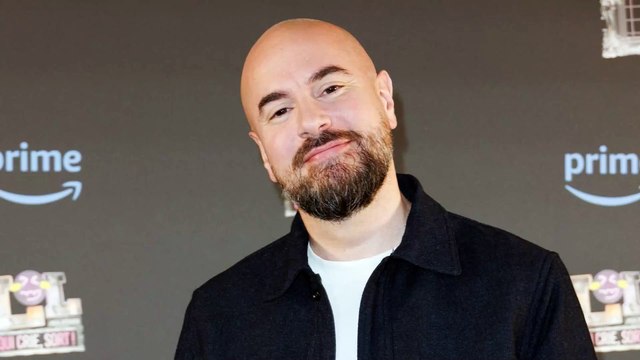 GALA VIDEO - Kyan Khojandi de retour avec Bref : “J’ai pris 10 kg, je me suis laissé pousser les cheveux…”