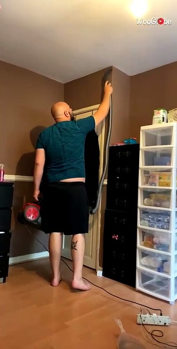 Comical cleaning fail as man prepares home for...