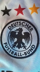 DEUTSCHES Lied : Ich bin Schnappi, das kleine Krokodile (Zeichentrickfigur)