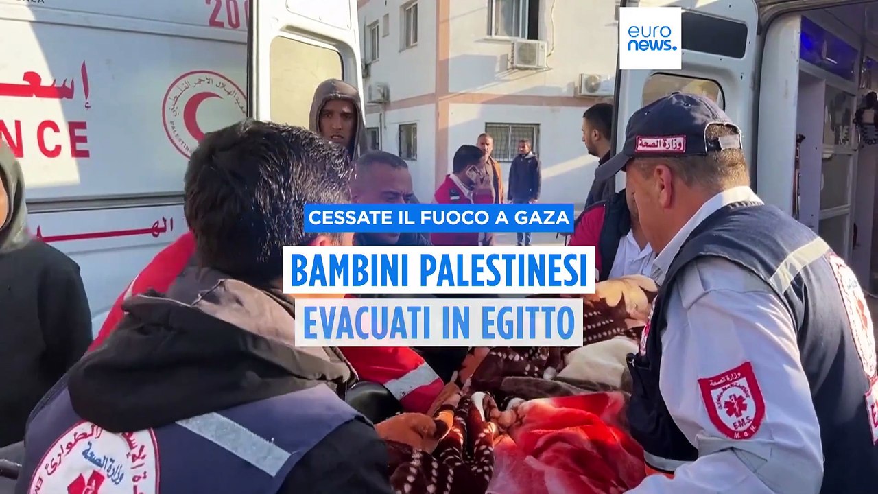 Gaza, riapre dopo nove mesi il valico di Rafah: bambini trasportati negli ospedali egiziani