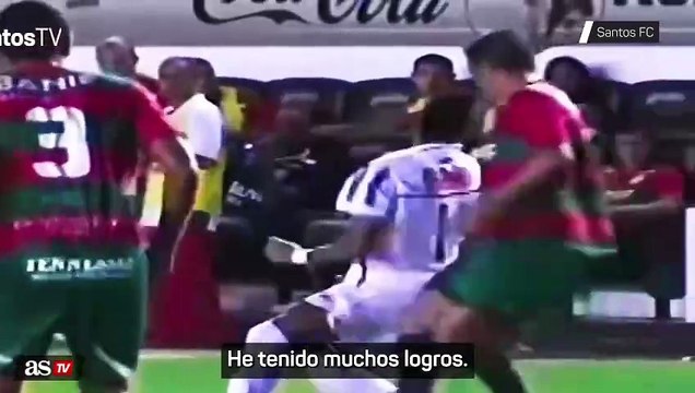 Neymar rompe a llorar en plena rueda de prensa en su vuelta al Santos