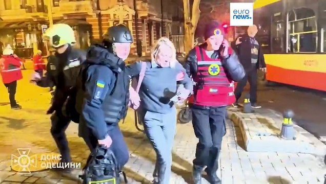 Pelo menos cinco mortos em cidades ucranianas atingidas por fortes bombardeamentos russos