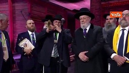 Giorno Memoria, la struggente preghiera ebraica col suono del corno alle celebrazioni ad Auschwitz