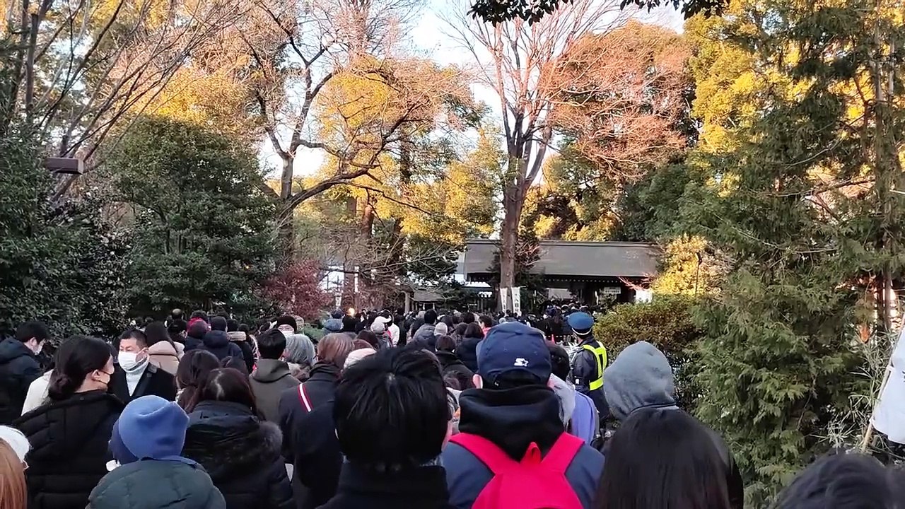 【Japan | New Year Shrine Visit | Hatsumode】How Does a Japanese Actually Pray & Wish?