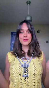 Le saviez-vous? Les histoires insolites qui relient ces personnages célèbres à des objets du quotidien 🧸 Pour plus d'anecdotes malines sur la pluie et le beau temps abonne toi !