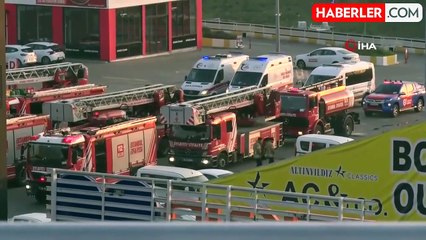 Esenyurt'ta AVM deposunda yangın paniği
