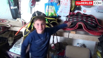 Ciritçi Kamil Altıparmak, ata sporunu gelecek nesillere aktarıyor