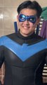 Premiere fois que j’ai essayé mes lentilles pour le costume de Nightwing 🤣