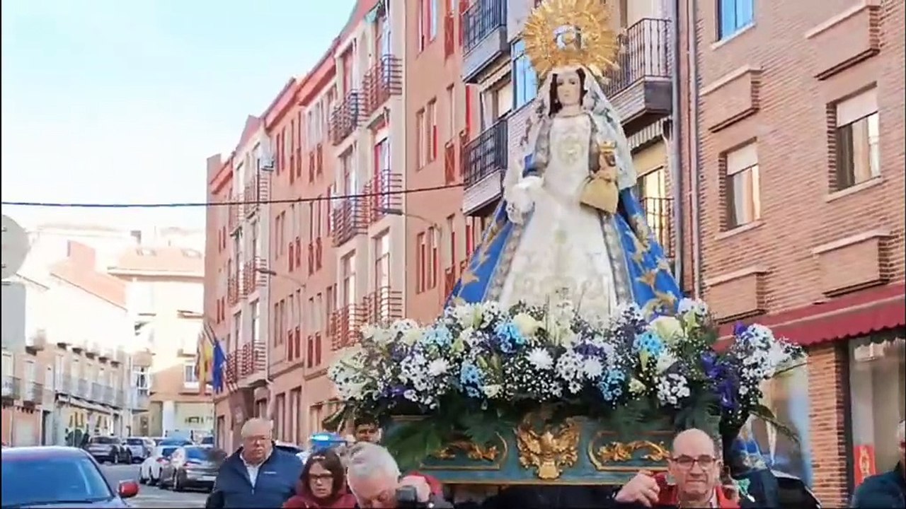 Fiesta de las Candelas en la parroquia de Santiago Apóstol