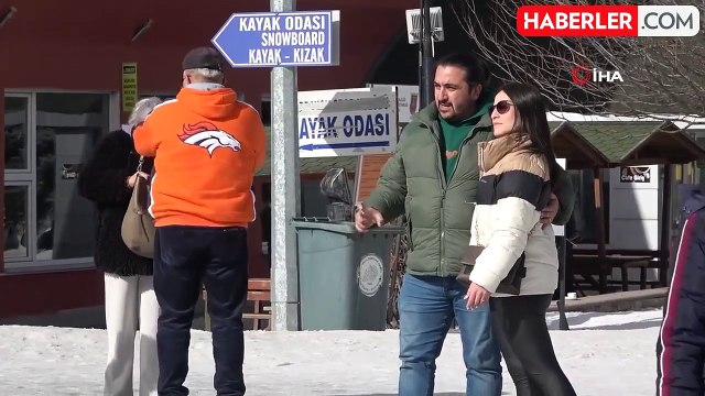 Öğrenciler Yarıyıl Tatilin Son Gününü Ilgaz Dağı'nda Kayak Yaparak Değerlendirdi