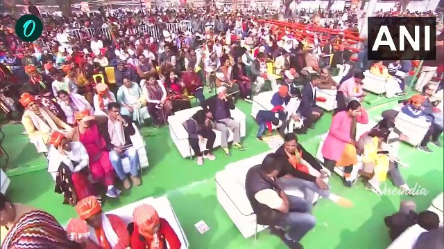 Union Budget 2025: Income Tax Slab के बारे में PM Modi ने समझाया, Video वायरल | वनइंडिया हिंदी