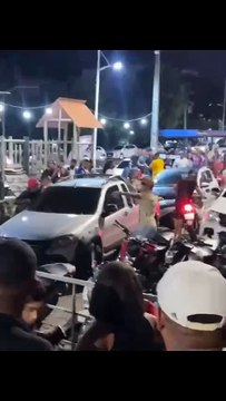 Clientes se envolvem em briga generalizada em bar de Candeias