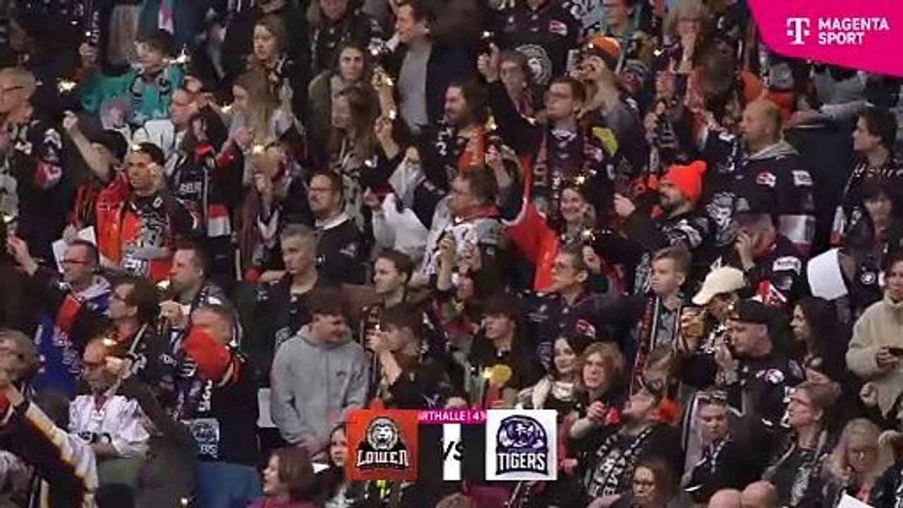 Highlights von Löwen Frankfurt - Straubing Tigers