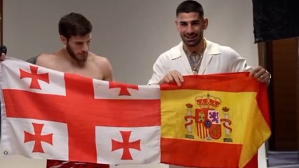 Ilia Topuria arropa a Aleksandre antes de su debut: "Abre la bandera, que sepan quién les representa"