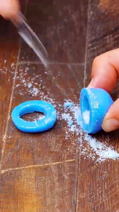 Dynamic designs! Crafting jewelry with moving elements!