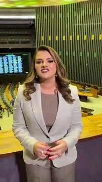 Vereadora Brenna Nóbrega acompanha posse de Hugo Motta e celebra eleição histórica para presidência da Câmara