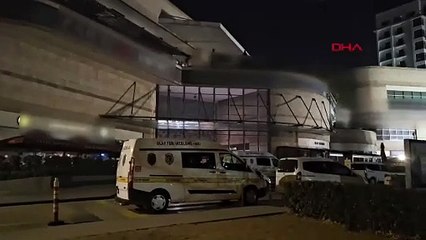 Gece girdiği AVM'deki kuyumcu dükkanından, 3 kilogram altın ve 100 bin TL çaldı