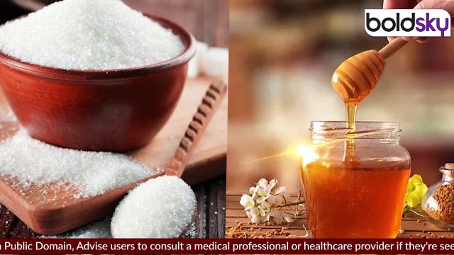 Sugar Or Honey दूध में क्या मिलाकर पीना चाहिए | Sugar Or Honey Which Is Best For Mix In Milk