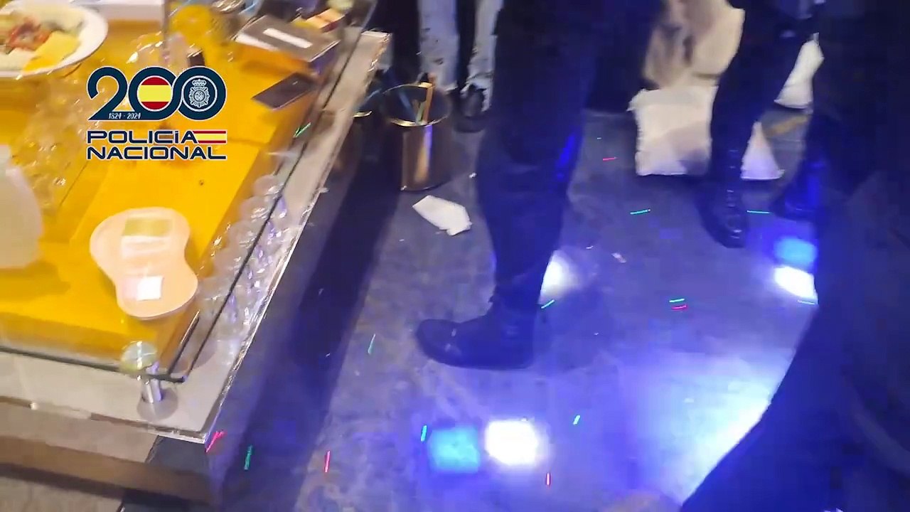 23 detenidos en un karaoke chino dedicado a la prostitución y al tráfico de drogas en Parla 