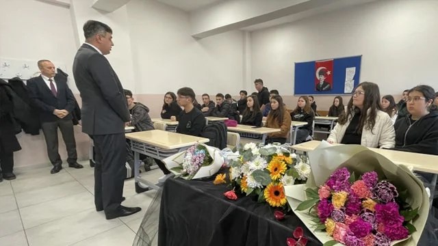 Kartalkaya'daki yangın faciasında hayatını kaybeden Lalin Doğan okulunda anıldı