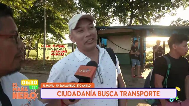 SCZ LA GENTE OPTA POR MOTOS Y TRUFIS PARA TRANSPORTARSE