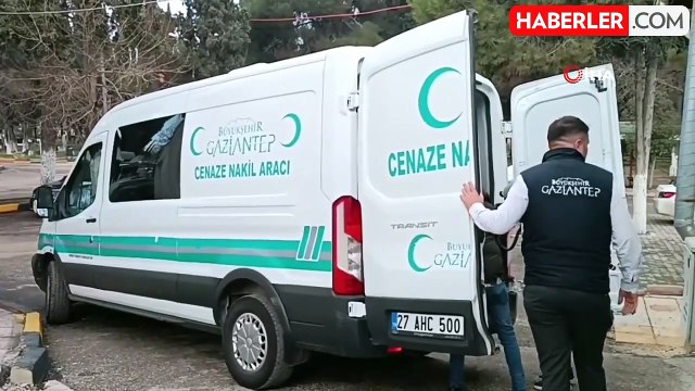 Yolun Karşısına Geçen Genç Kız Otomobilin Çarpması Sonucu Hayatını Kaybetti