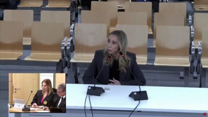 Patricia Pérez relata la "encerrona" que sufrió en el despacho de Rubiales