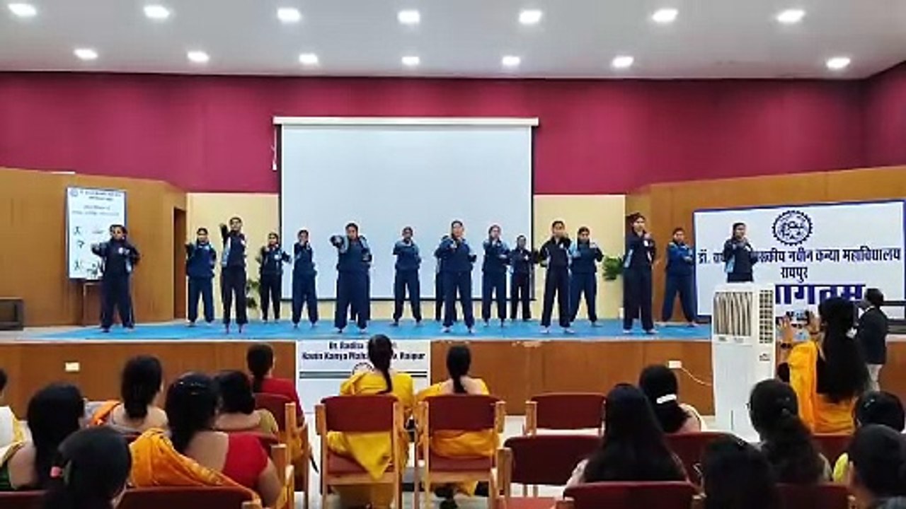 Chhattisgarh news : छात्राओं ने सीखे आत्मरक्षा के गुर, मिला प्रमाण पत्र
