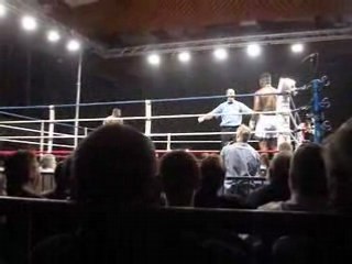 Boxe Poids lourds pont sainte maxcence KO BCOP