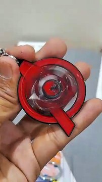 Goku Meets Avengers Incredible Metal Spinning Keychains Unboxed