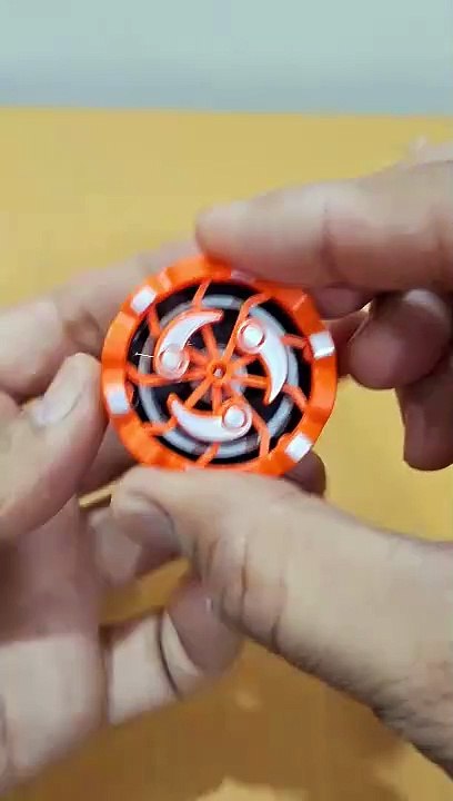 Unboxing the Trending Sparkling Spinning Toy – Safe for Kids