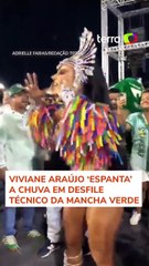Viviane Araújo 'espanta' a chuva em desfile técnico da Mancha Verde #shorts