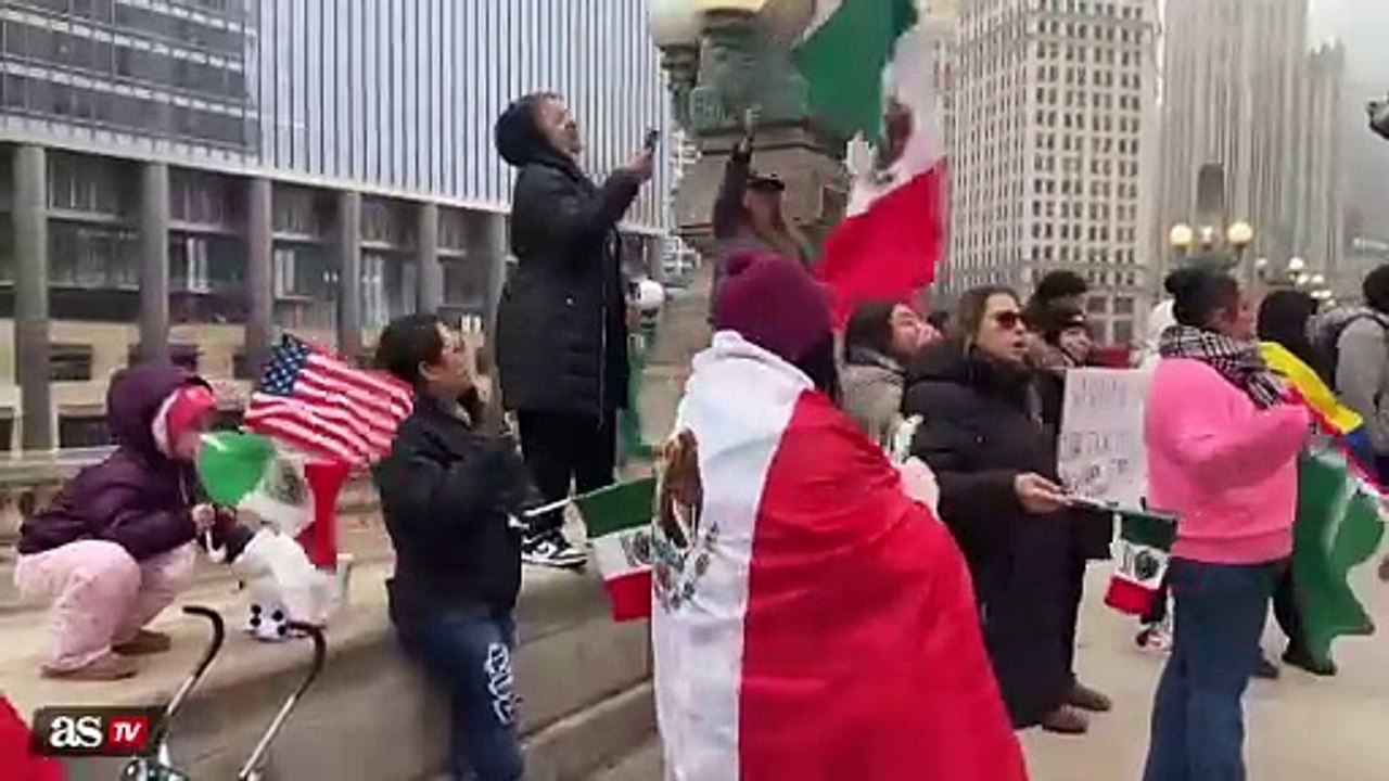 'Immigrants built America'; Protesters unite near Trump Tower in Chicago