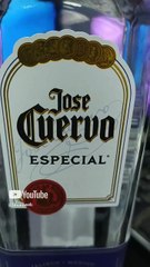 Entre botanas y bebidas tequila y vodka tostitos #shorts en la oficina con El Show De Shialeweb