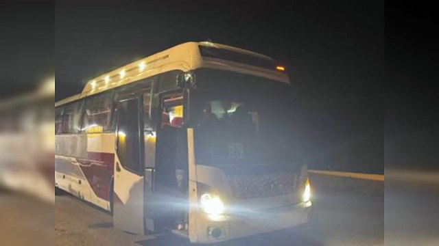 Chofer sospechoso de transportar haitianos se lanza a canal de riego