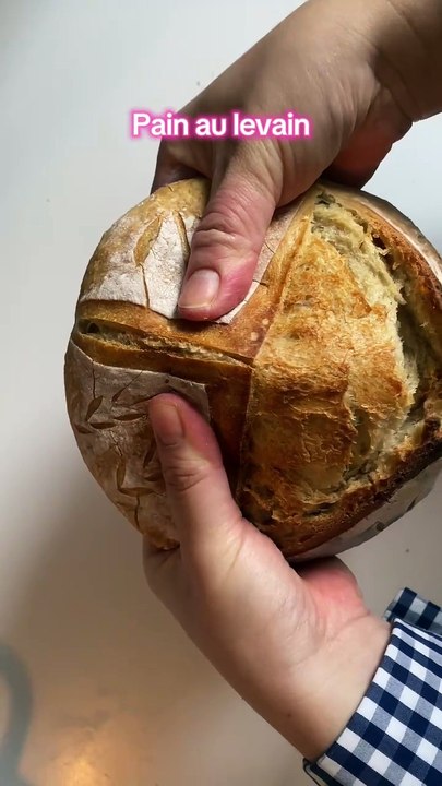 Réalisation d’un pain au levain #levain #sourdough #painaulevain #sourdoughbread