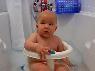 le bain quand j'ai 6 mois