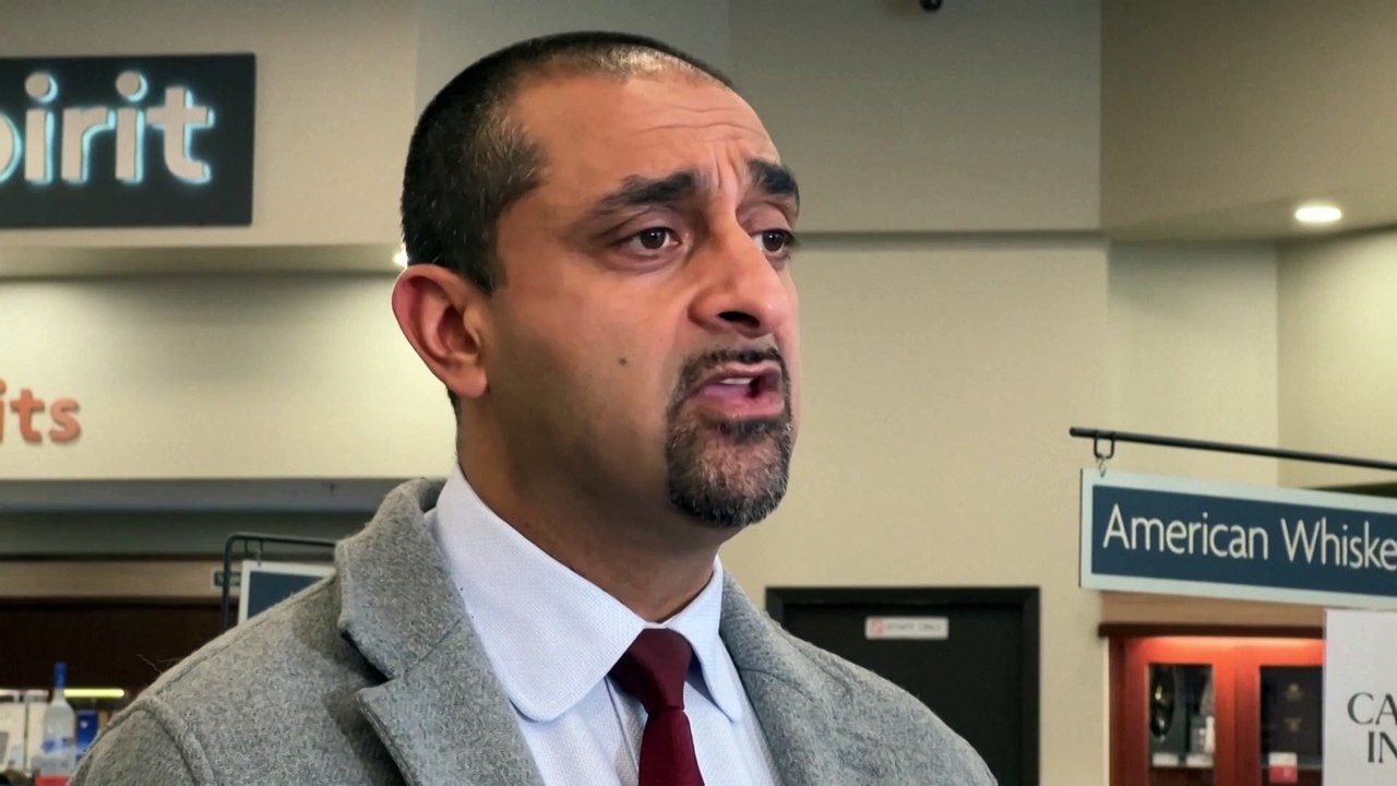 US alcohol pulled from Canadian liquor stores amid Trump tariffs