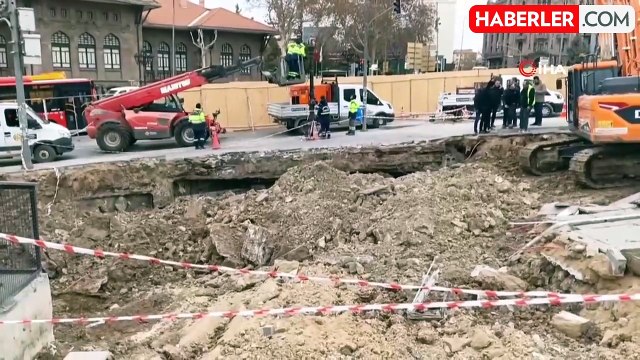 Ulus Meydanı'nda Göçük Paniği