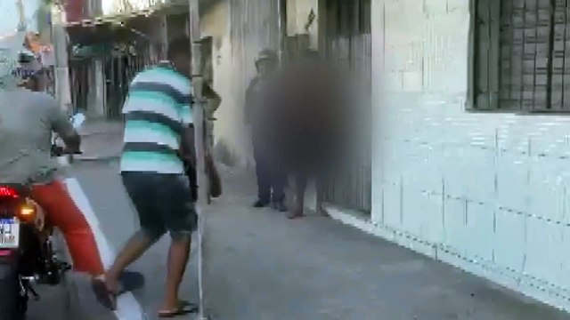 Suspeito de assalto é agredido no Benedito Bentes