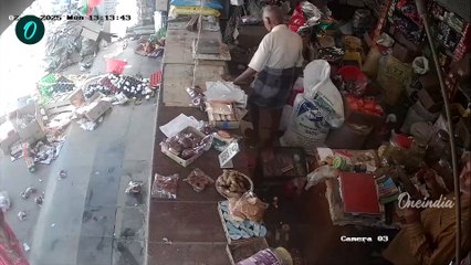 Nagai shop Attack CCTV| நாகையில் ஓ பொருள் தர மறுத்ததால் அடித்து உடைக்கப்பட்ட கடை