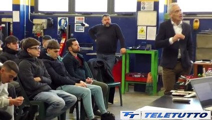 Video News - Auto elettrica a scuola