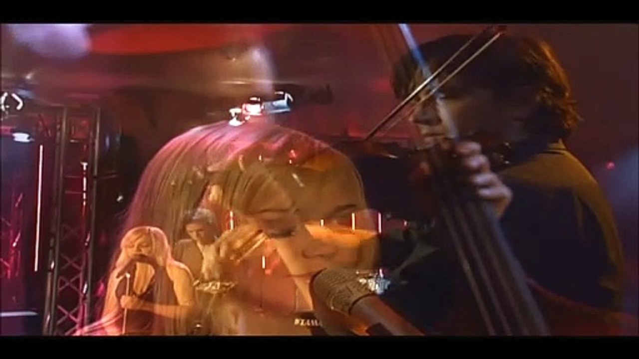 ANNETT LOUISAN — „Das Liebeslied“ | von „Annett Louisan - Unausgesprochen/Live“ / (Erscheinungstermin: 3. Februar 2006)