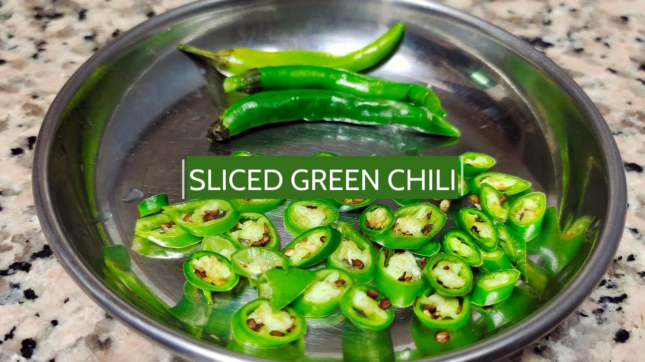 Spicy Chickpeas Recipe with Salad