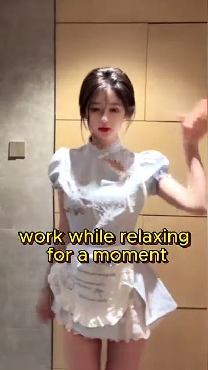 work while relaxing for a moment